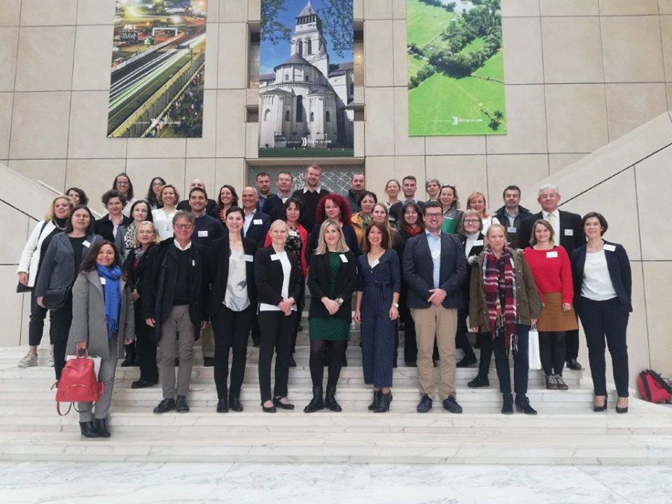 74414587 1310358029173945 1417059476460011520 o